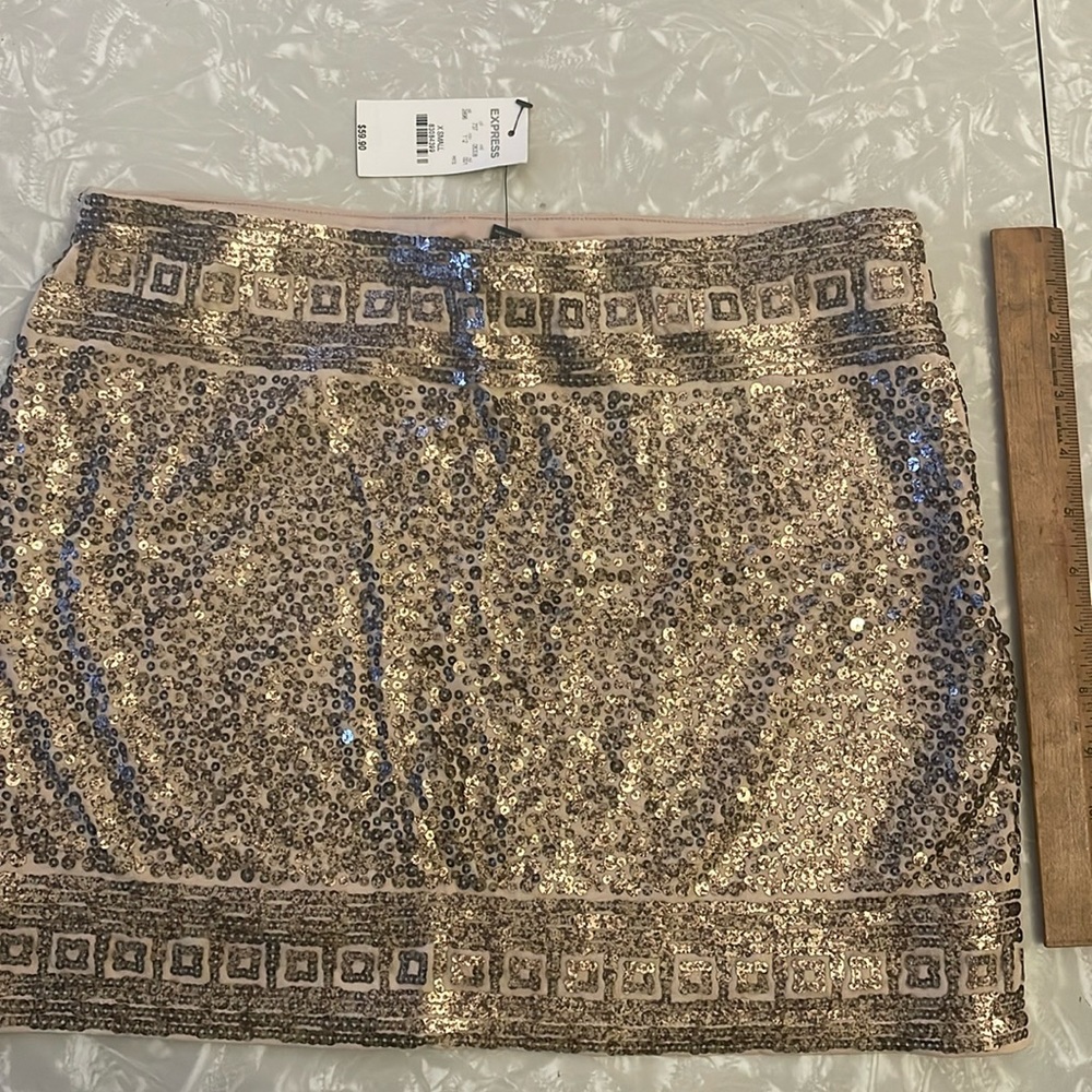 NWT Express sequin mini sz XS